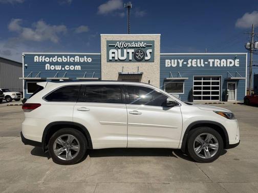 2018 Toyota Highlander Limited Platinum