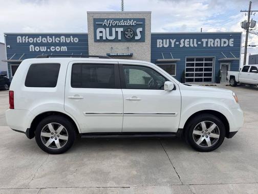 White Diamond Pearl 2013 Honda Pilot Touring