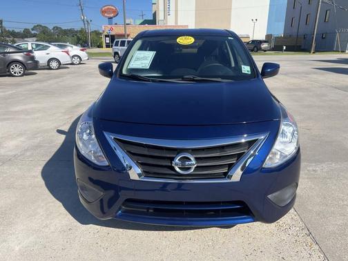 2018 Nissan Versa 1.6 SV