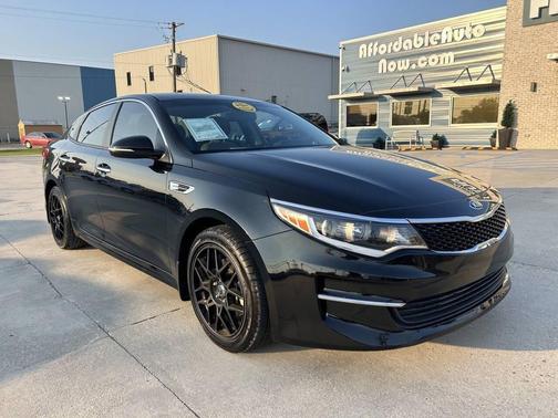 2017 Kia Optima LX