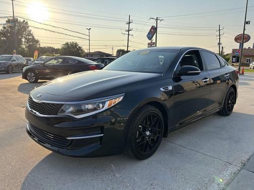 2017 Kia Optima LX
