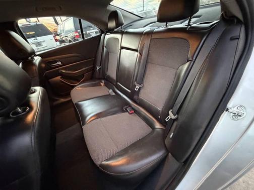 2015 Chevrolet Malibu 1LT