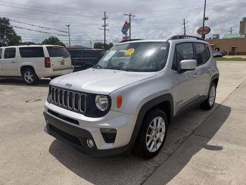Glacier Metallic Clearcoat 2019 Jeep Renegade Latitude