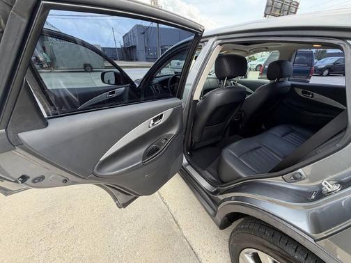 Graphite Shadow 2017 INFINITI QX50 Base