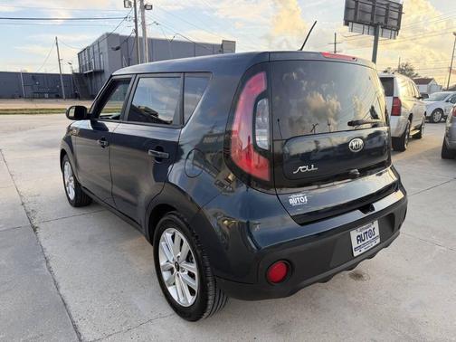 2018 Kia Soul +