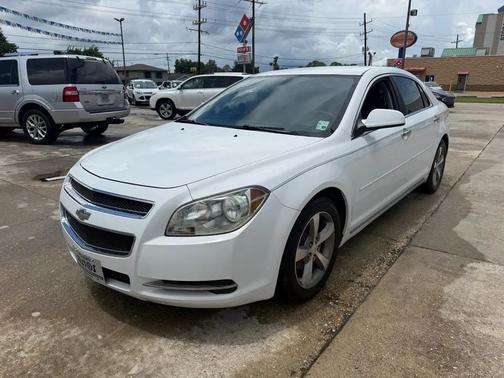 White 2012 Chevrolet Malibu 1LT