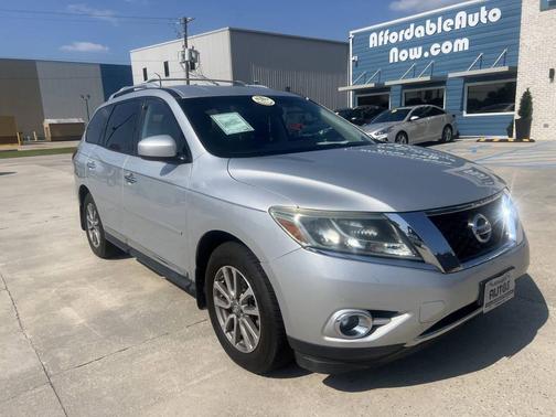 2015 Nissan Pathfinder SL