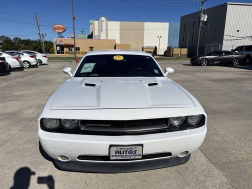2014 Dodge Challenger SXT