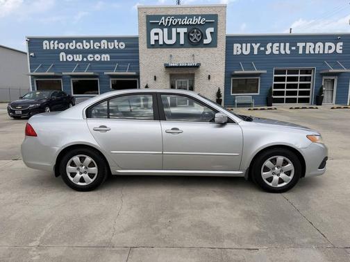 Silver 2009 Kia Optima LX