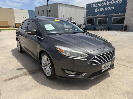 Ruby Red Metallic Tinted Clearcoat 2017 Ford Focus Titanium
