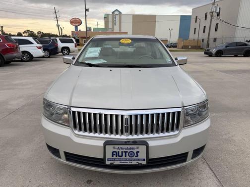 2006 Lincoln Zephyr Base 4dr Sedan