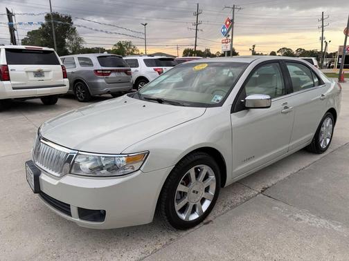 2006 Lincoln Zephyr Base 4dr Sedan