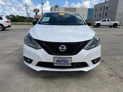 Aspen White 2018 Nissan Sentra SR