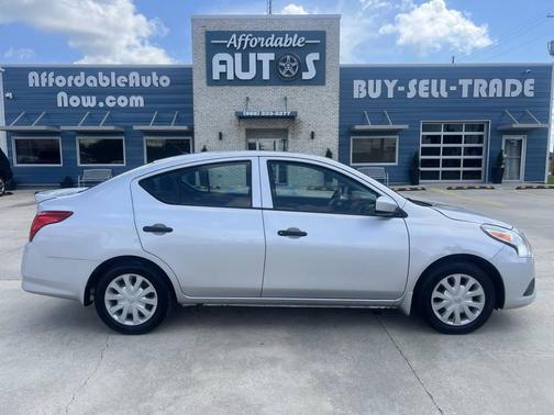 2018 Nissan Versa 1.6 S+