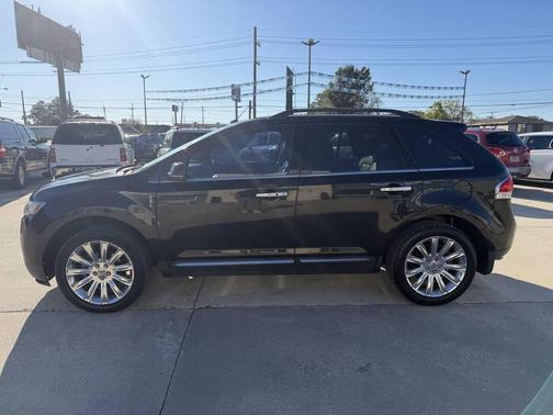 2014 Lincoln MKX Base