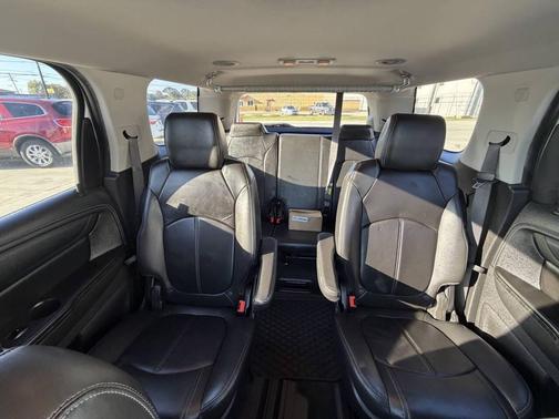 2016 GMC Acadia SLT-1