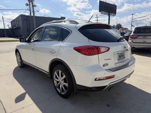 2017 INFINITI QX50 Base