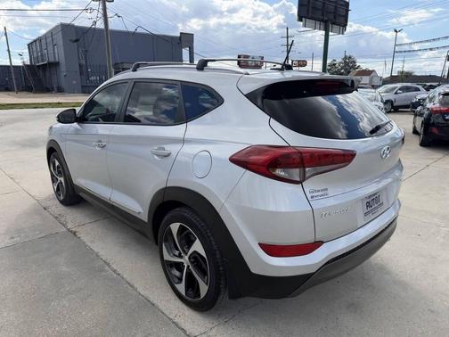 2016 Hyundai TUCSON Sport
