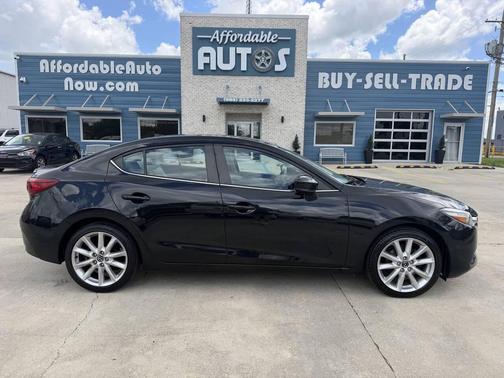 Jet Black Mica 2017 Mazda Mazda3 Grand Touring
