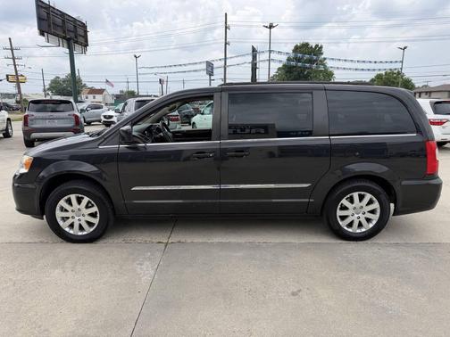 Mocha Java Pearlcoat 2015 Chrysler Town & Country Touring