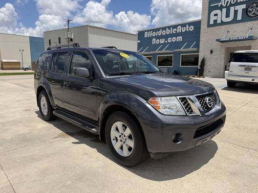 Dark Slate Metallic 2011 Nissan Pathfinder SV