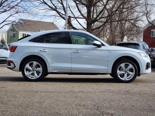 2025 Audi Q5 45 S line Premium Plus