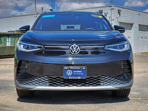 Deep Black Pearl 2023 Volkswagen ID.4 Pro S Plus