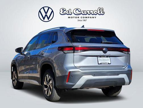 pyrite silver metallic 2026 Volkswagen Tiguan 2.0T S 4MOTION