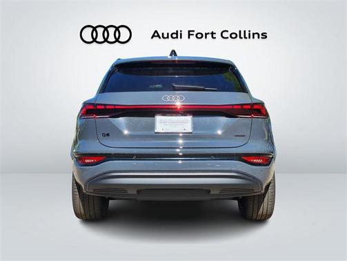 2025 Audi Q6 e-tron Premium Plus quattro