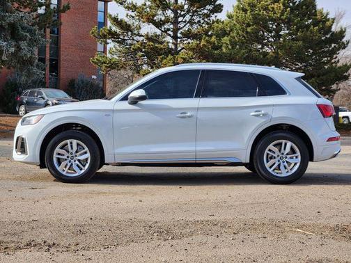 2023 Audi Q5 45 S line Premium