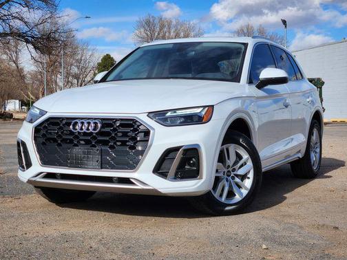2023 Audi Q5 45 S line Premium