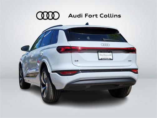 2025 Audi Q6 e-tron Premium Plus quattro