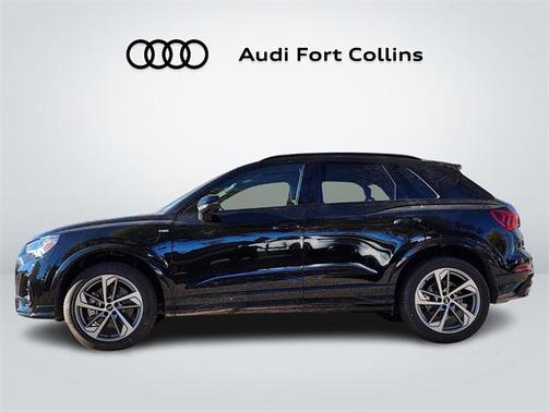 2025 Audi Q3 Premium 45 TFSI S line quattro Tiptronic