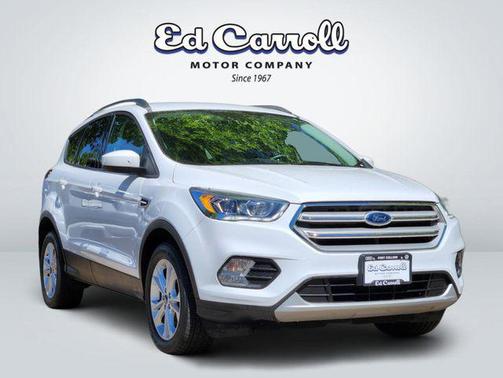 Oxford White 2019 Ford Escape SEL