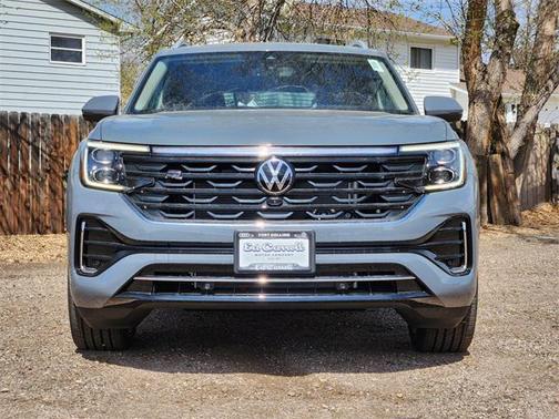 2025 Volkswagen Atlas 2.0T SEL Premium R-Line 4MOTION