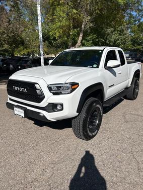 2022 Toyota Tacoma TRD Off Road