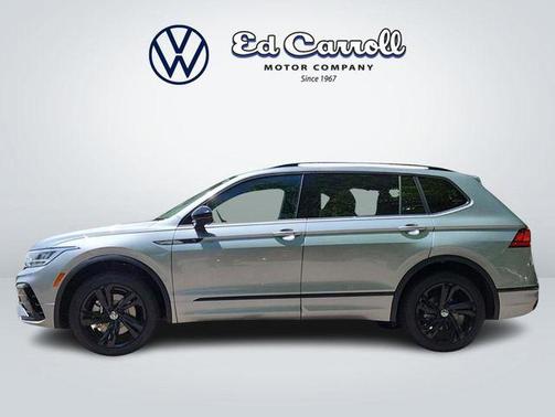 Pyrite Silver Metallic 2024 Volkswagen Tiguan 2.0T SE R-Line Black 4MOTION