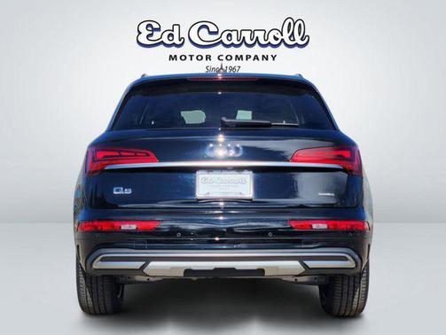 2023 Audi Q5 40 Premium Plus