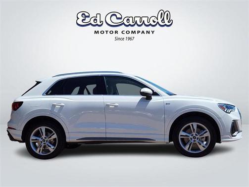 2024 Audi Q3 45 S line Premium Plus
