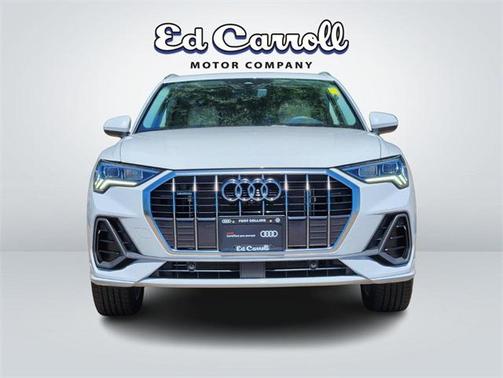 2024 Audi Q3 45 S line Premium Plus