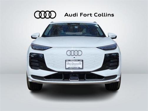 2025 Audi Q6 e-tron Premium Plus quattro