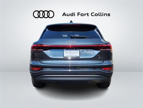 2025 Audi Q6 e-tron Prestige quattro