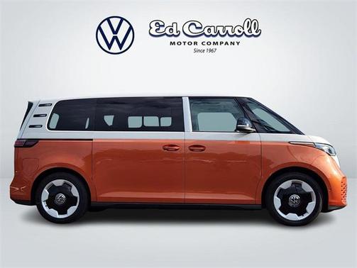 2025 Volkswagen ID. Buzz Pro S Plus with 4MOTION