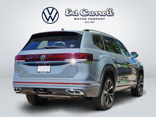 Pure Gray 2026 Volkswagen Atlas 2.0T SEL Premium R-Line 4MOTION