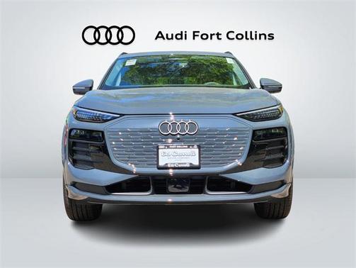 2025 Audi Q6 e-tron Premium Plus quattro