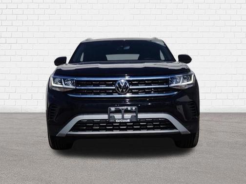 2023 Volkswagen Atlas Cross Sport 2.0T SE w/Technology 4MOTION