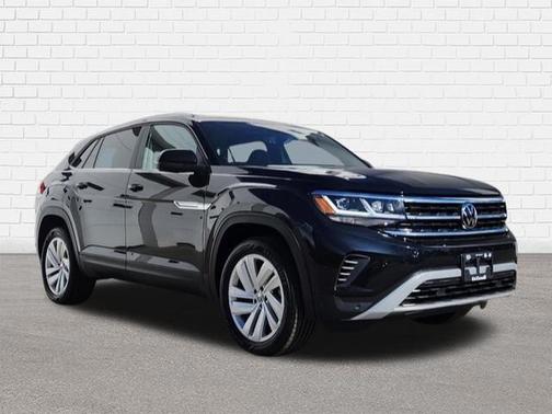 2023 Volkswagen Atlas Cross Sport 2.0T SE w/Technology 4MOTION