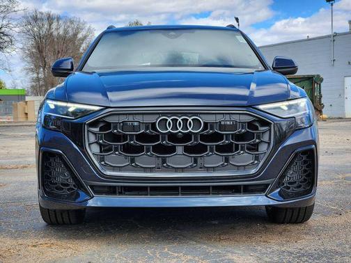 Waitomo Blue Metallic 2026 Audi Q8 55 Premium Plus