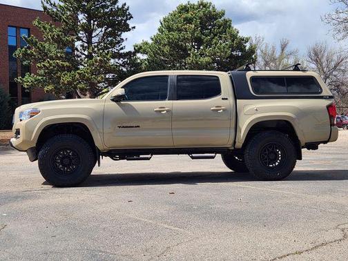 2020 Toyota Tacoma SR5