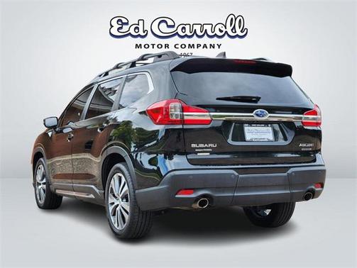 2022 Subaru Ascent Limited 8-Passenger